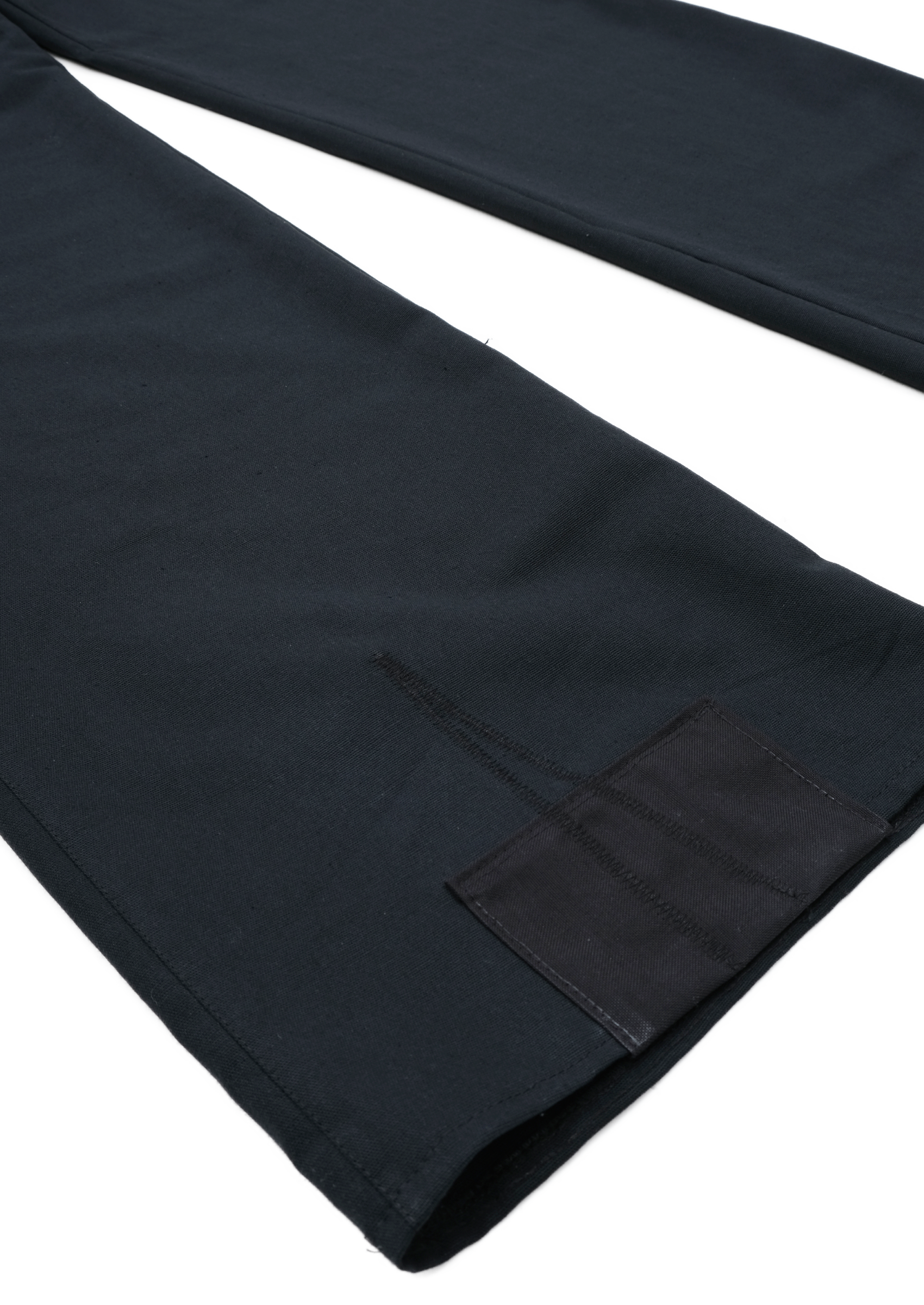 R.E. PANTS 01