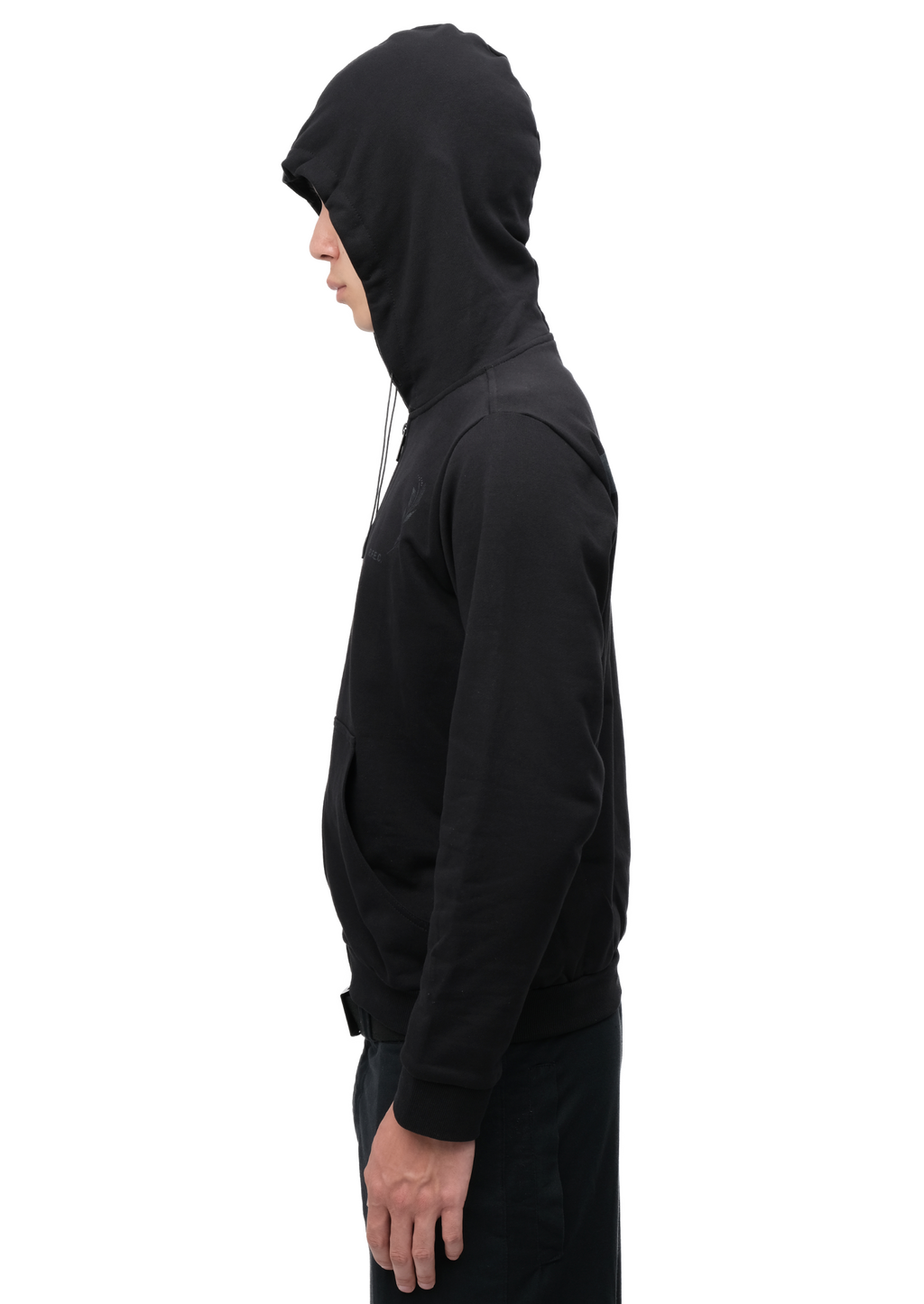 SLIM FIT ZIP-UP BLACK